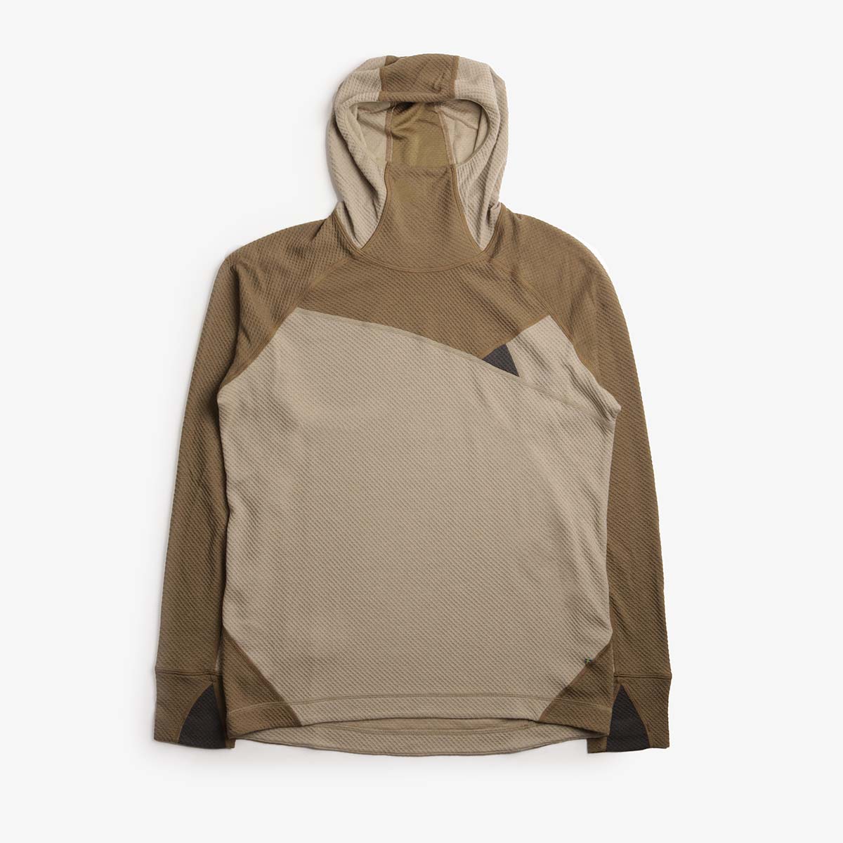 Klattermusen Huge Hoodie, Silver Green Olive, Detail Shot 1