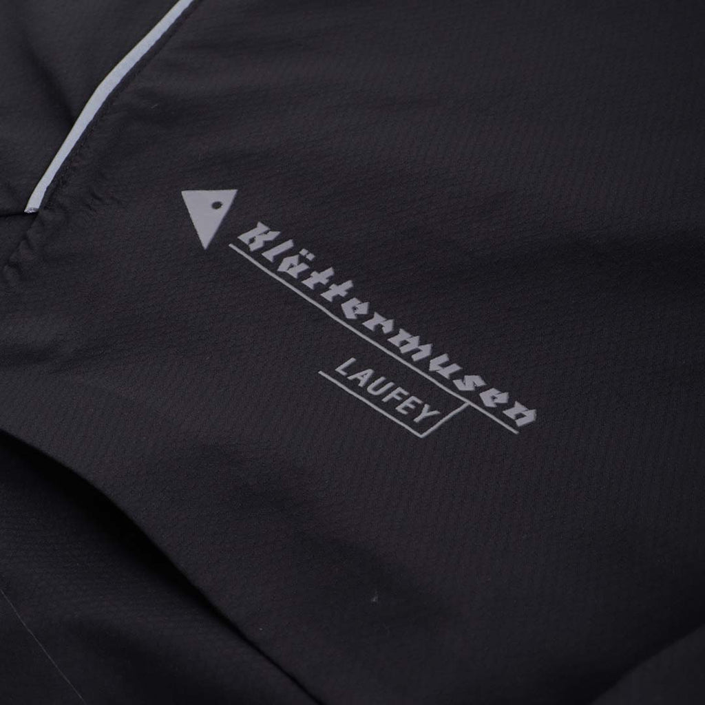 Klattermusen Laufey Shorts, Black, Detail Shot 2