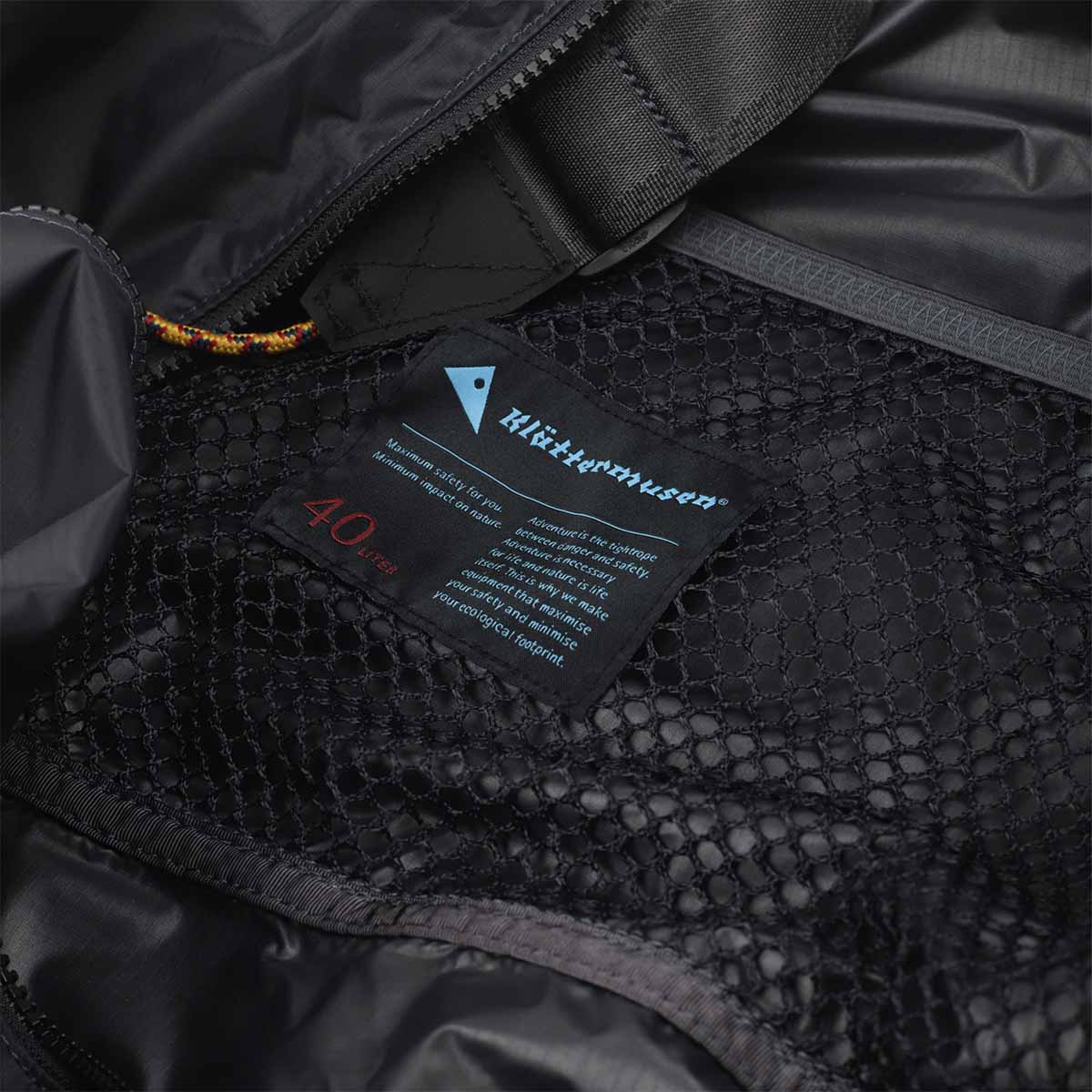 Klattermusen Mimer Dufflebag 40L, Raven, Detail Shot 3
