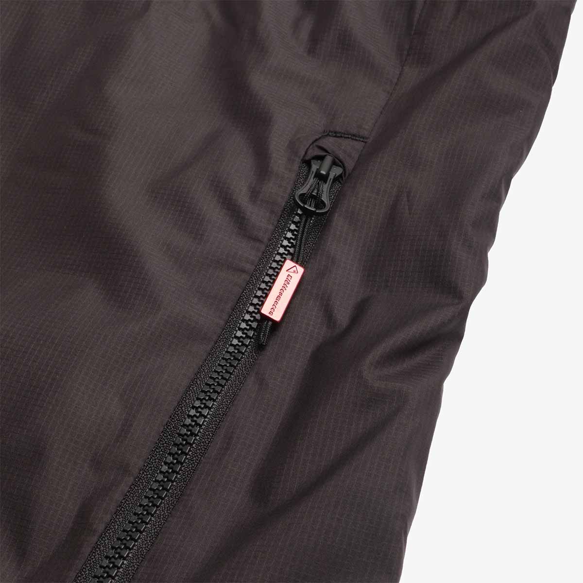 Klattermusen Urd Light Vest, Black, Detail Shot 3
