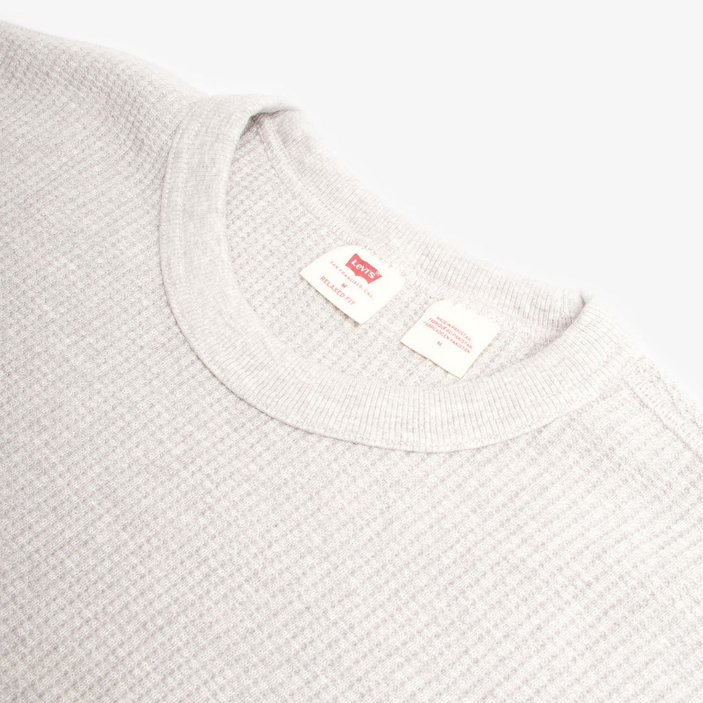 Levi's Long Sleeve Relaxed Thermal T-Shirt, Light Mist Heather, Detail Shot 4