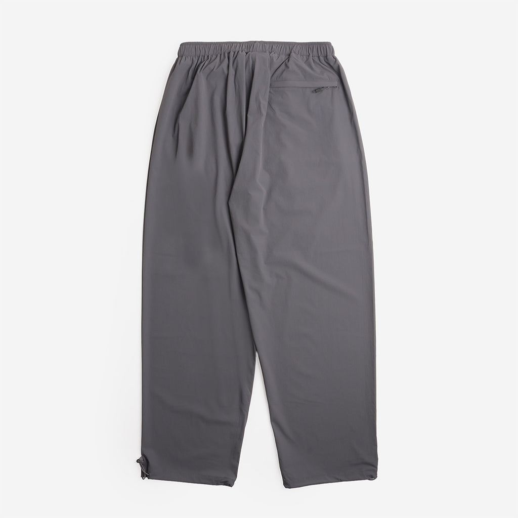Mellow Clo Everyday Trouser in Grey, back view