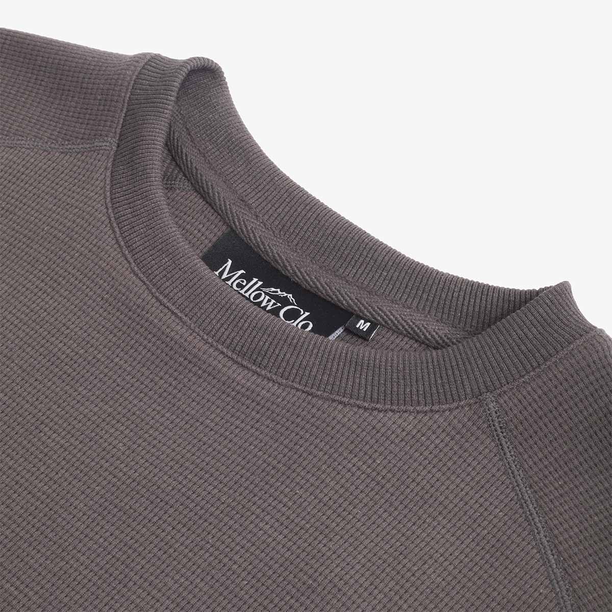 Ribbed crew neck and Mellow Clo label, grey waffle knit