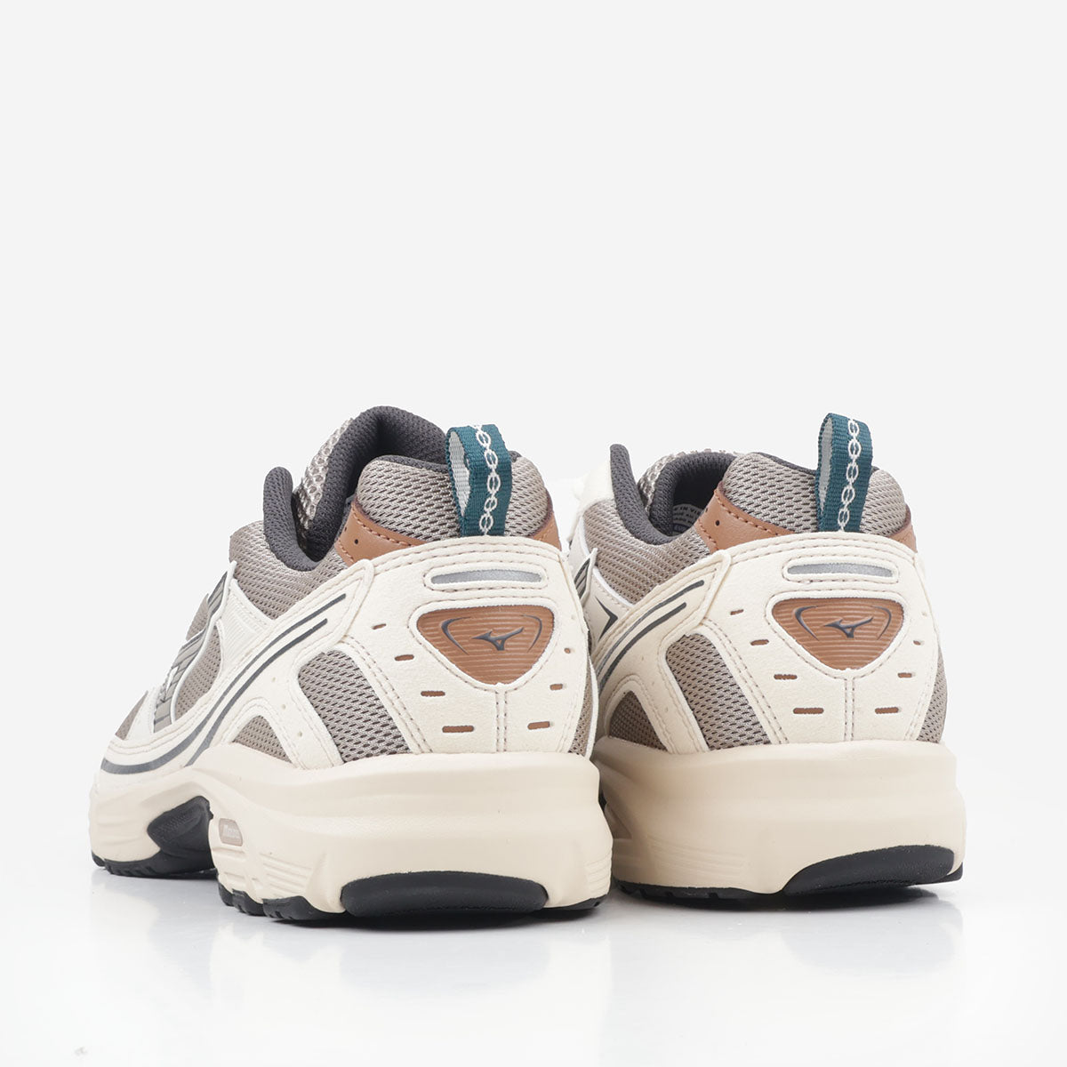 main Mizuno MXR Casual Shoes, Vintage Khaki Vintage Khaki Summer Sand, Detail Shot 3