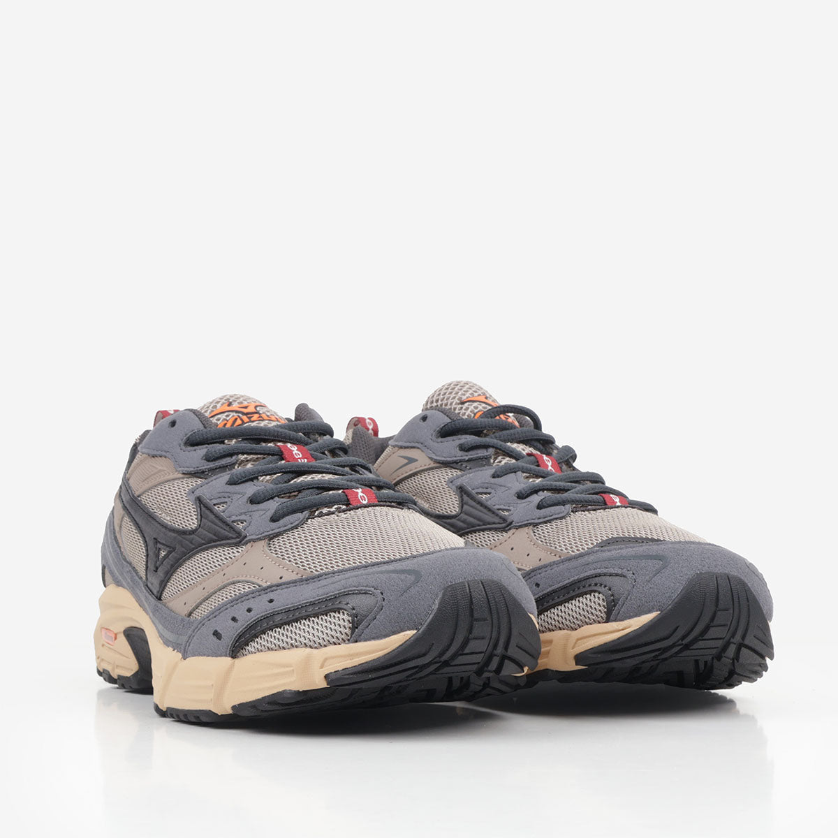 main Mizuno MXR Casual Shoes, Vintage Khaki Black Sand Iron, Detail Shot 2