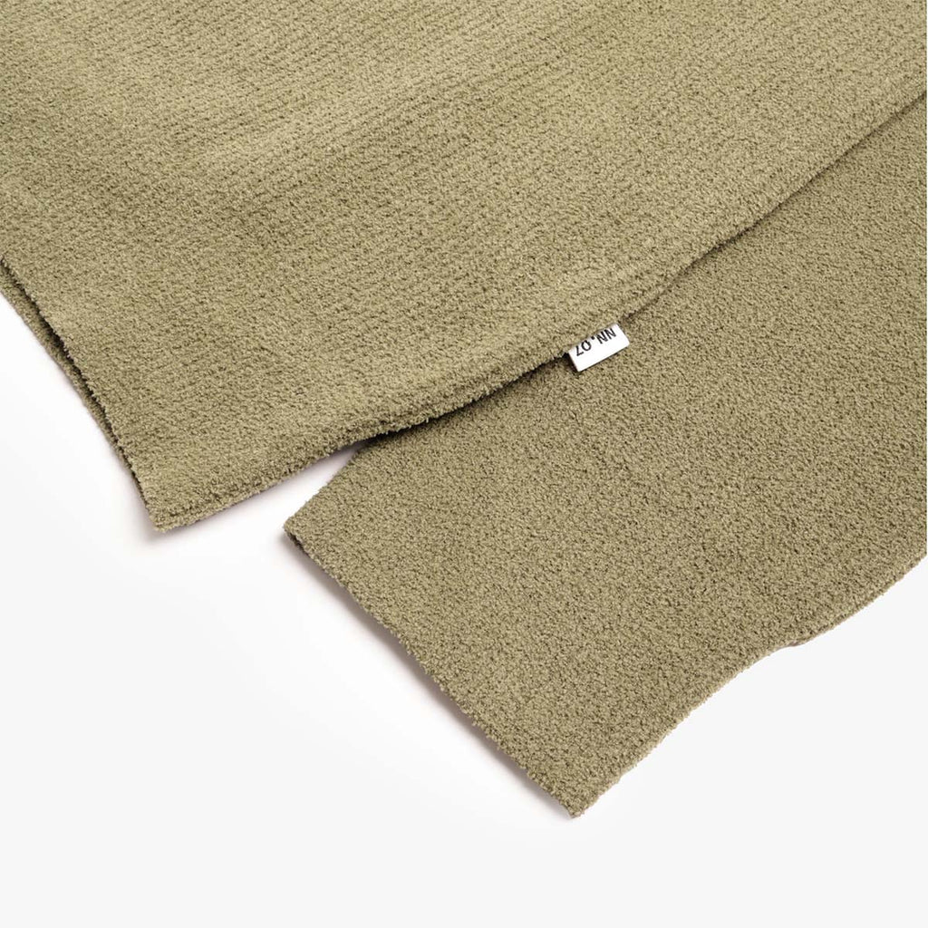 Ribbed cuff and hem with NN.07 label, Shadow Moss sweater