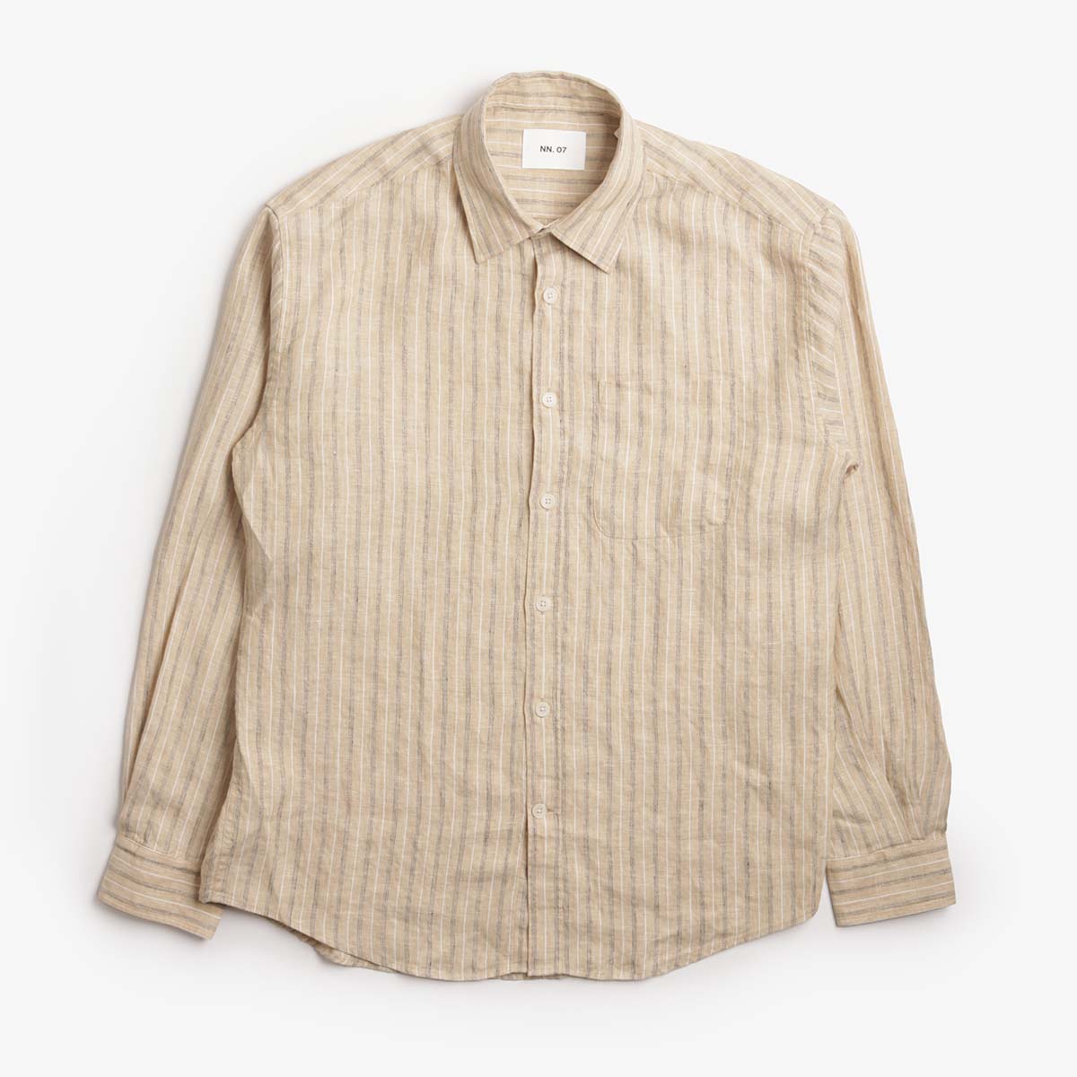 NN.07 Deon Linen Shirt, Black Stripe, Detail Shot 1