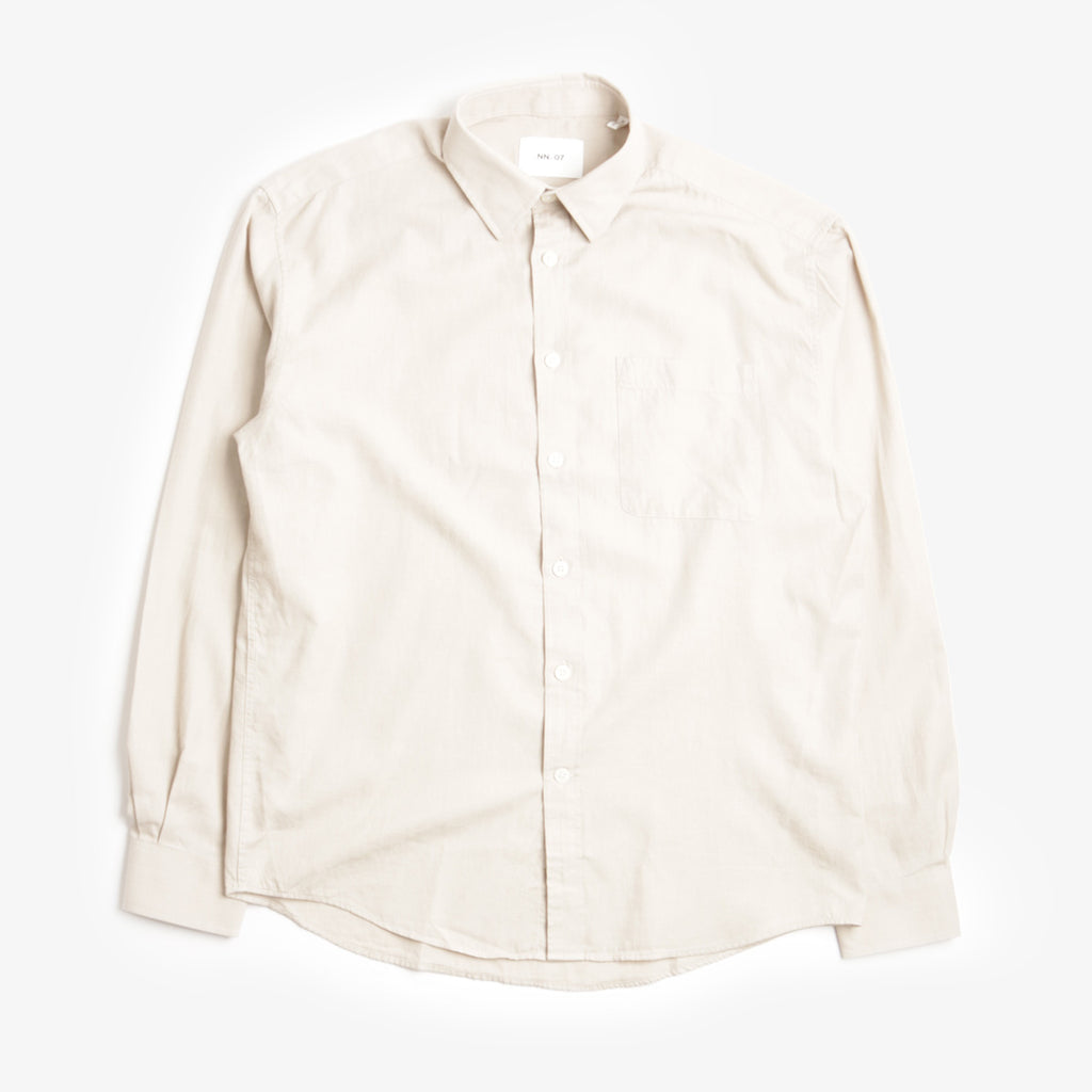 NN.07 Deon Shirt, Desert Khaki, Detail Shot 1