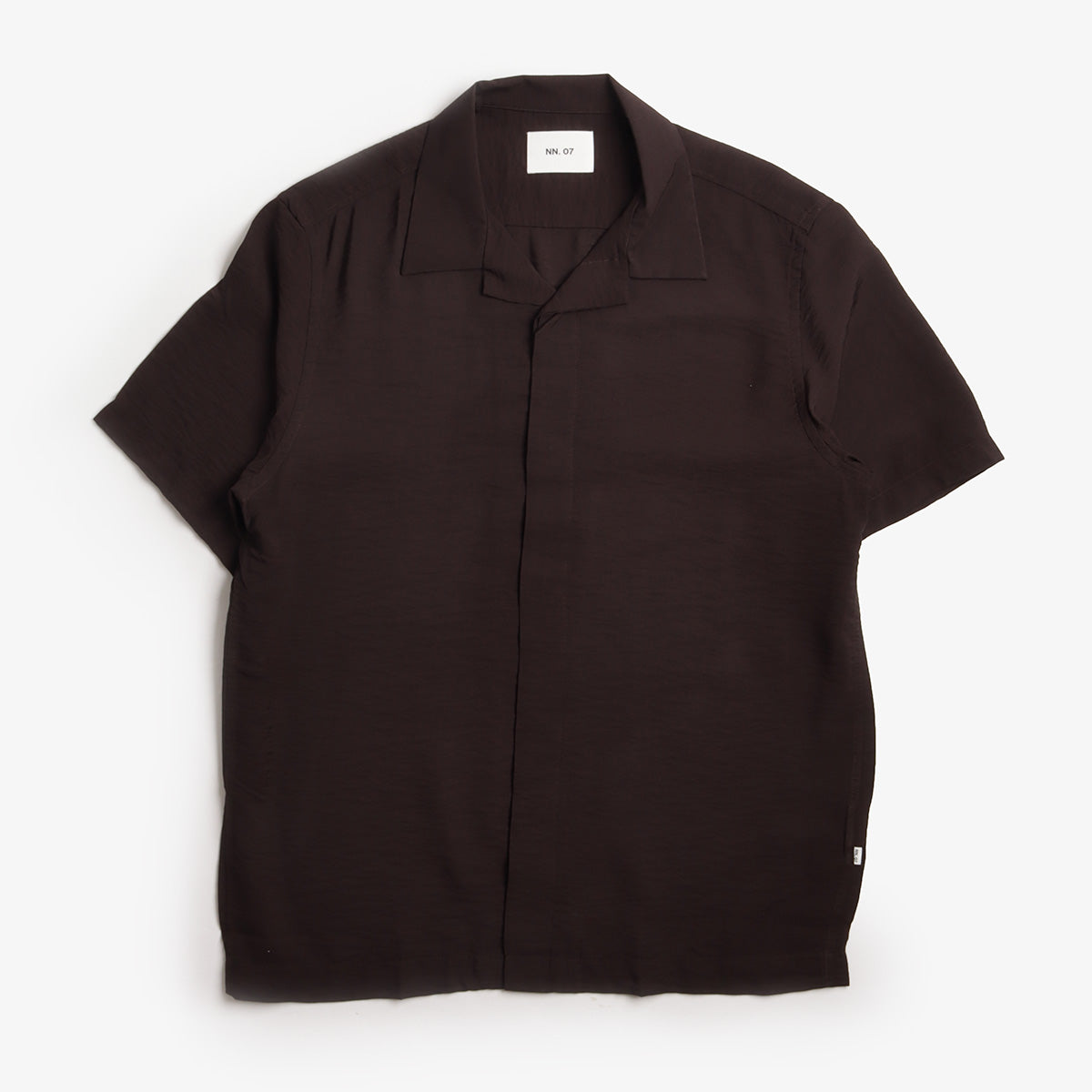 NN.07 Hank Open Collar Shirt, Dusky Port, Detail Shot 1
