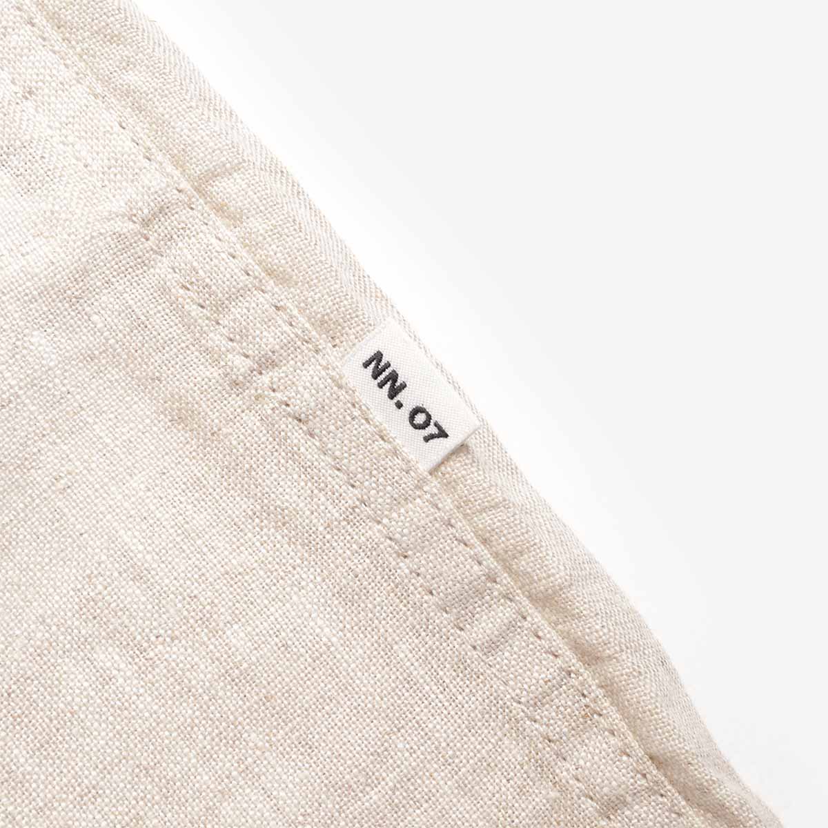NN.07 Deon Linen Shirt, Oat, Detail Shot 4