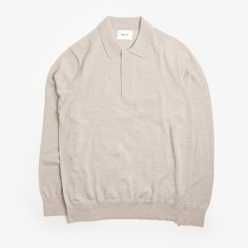 NN.07 Emerson Lightweight Merino Wool Polo in White Pepper, front view
