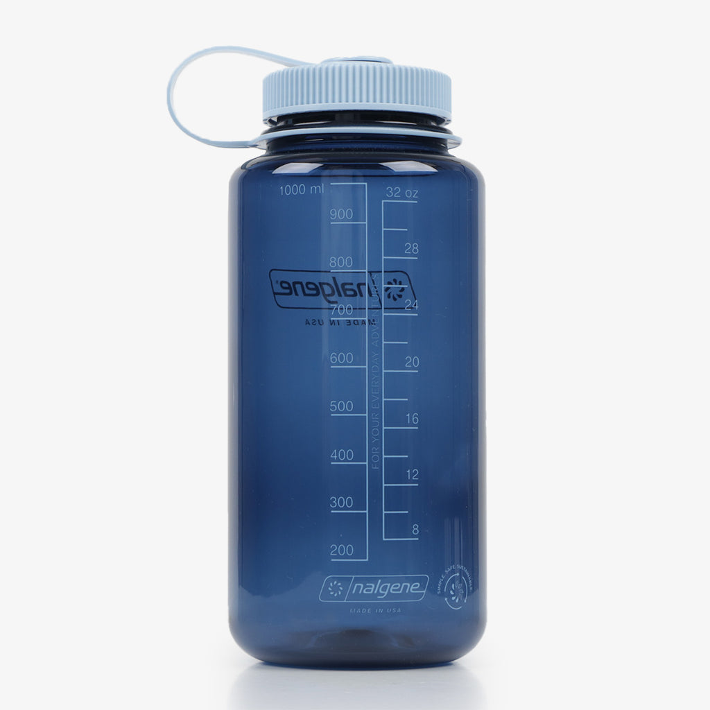 Nalgene Wide Mouth 1 Litre Tritan Sustain Water Bottle, Indigo, Detail Shot 2