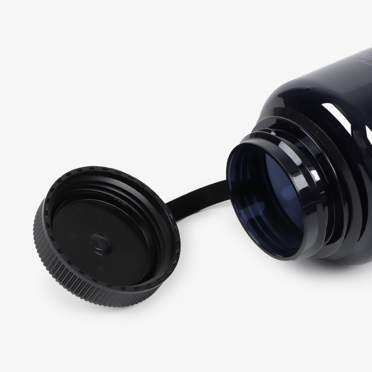 Nalgene Wide Mouth 1 Litre Tritan Sustain Water Bottle, Odyssey Grey, Detail Shot 3