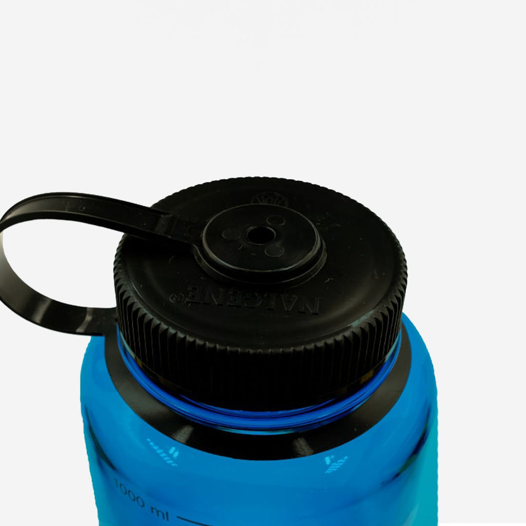 Nalgene Wide Mouth 1 Litre Tritan Sustain Water Bottle, Slate Blue, Detail Shot 3