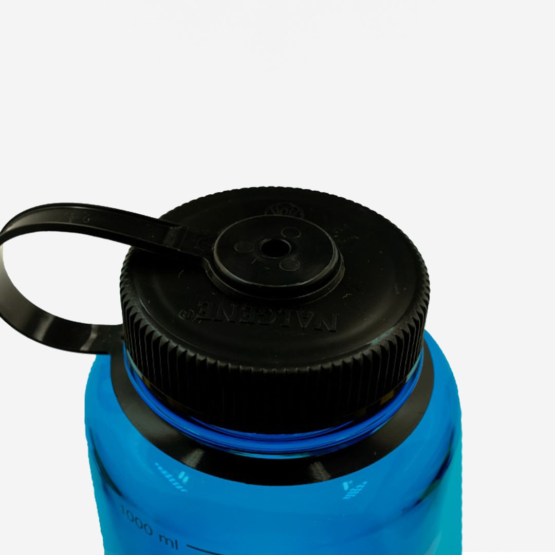Nalgene Wide Mouth 1 Litre Tritan Sustain Water Bottle, Slate Blue, Detail Shot 3