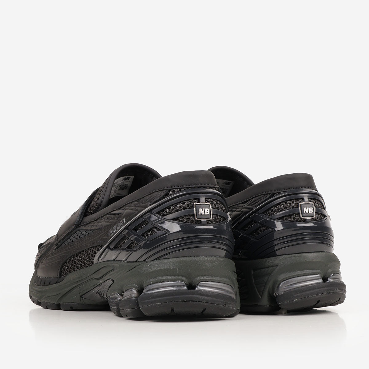 New Balance 1906L Shoes, Blacktop Phantom, Detail Shot 3