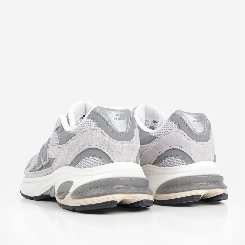 New Balance 2010 Shoes, Raincloud Harbor Grey White, Detail Shot 3