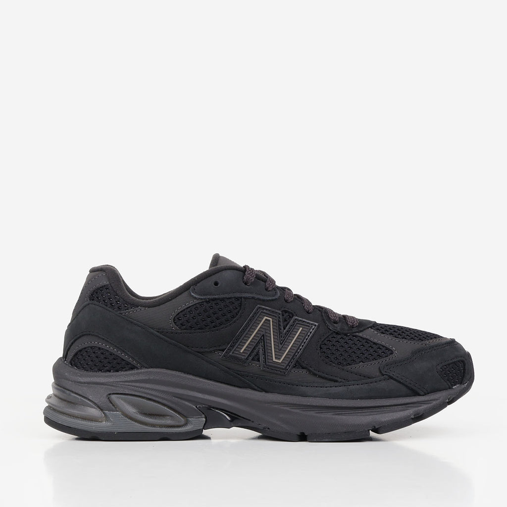 New Balance 2010TTB Shoes, Black Black Cement, Detail Shot 1