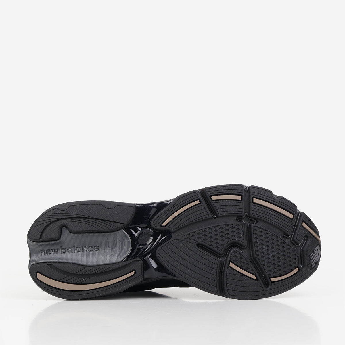 main New Balance 2010TTB Shoes, Black Black Cement, Detail Shot 4