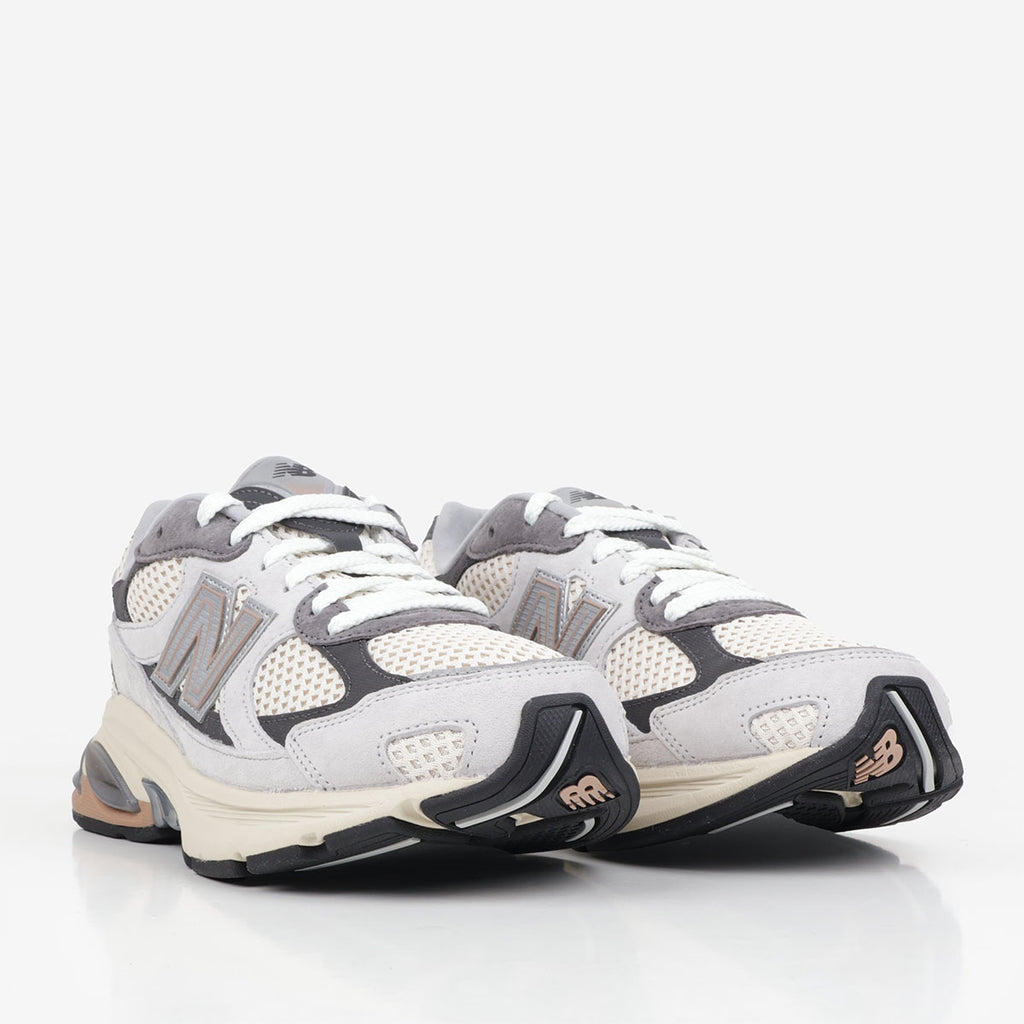 New Balance 2010TTO Shoes, Brighton Grey Linen, Detail Shot 2