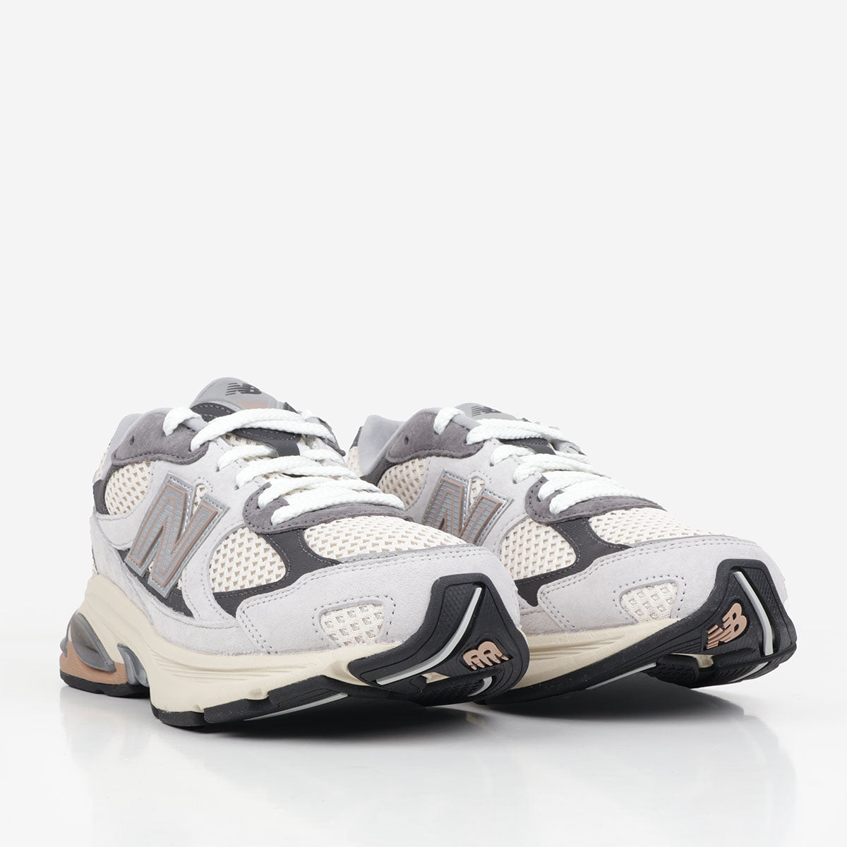 New Balance 2010TTO Shoes, Brighton Grey Linen, Detail Shot 2