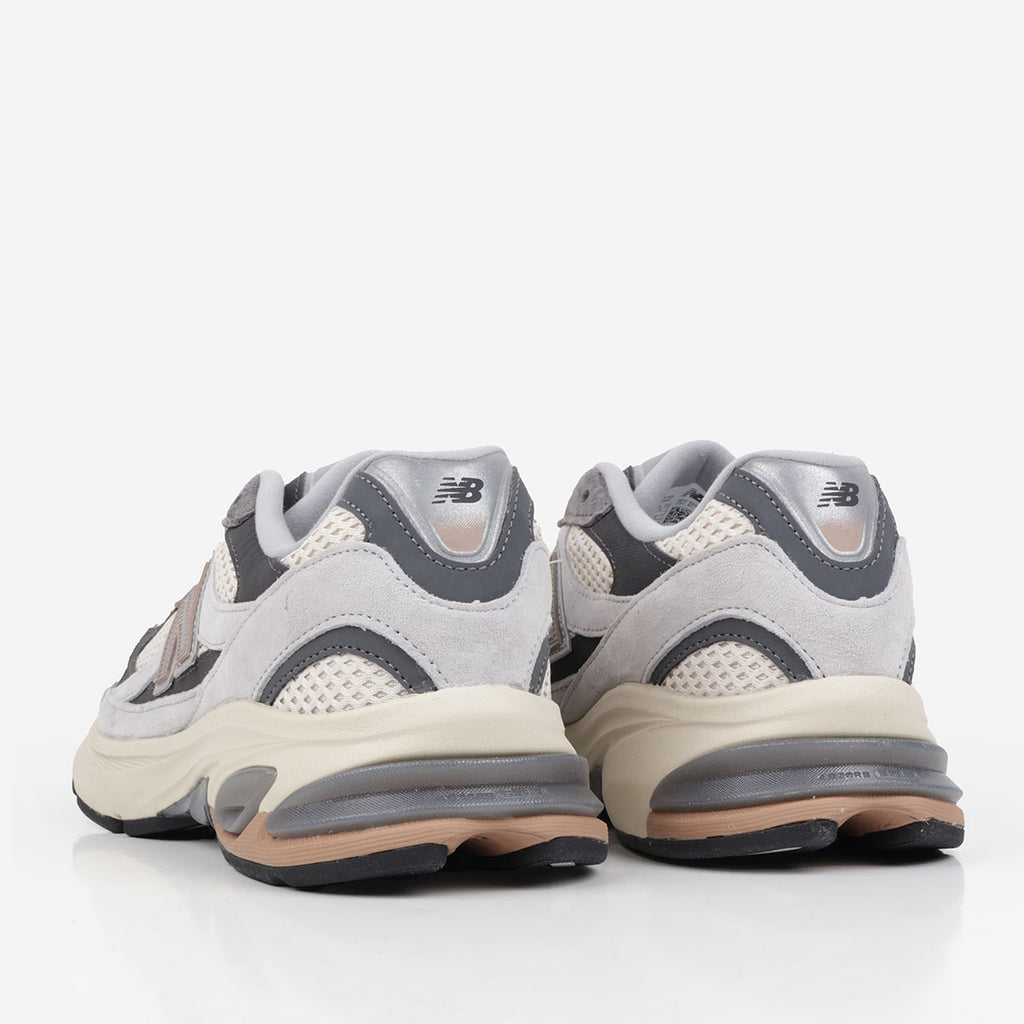 New Balance 2010TTO Shoes, Brighton Grey Linen, Detail Shot 3