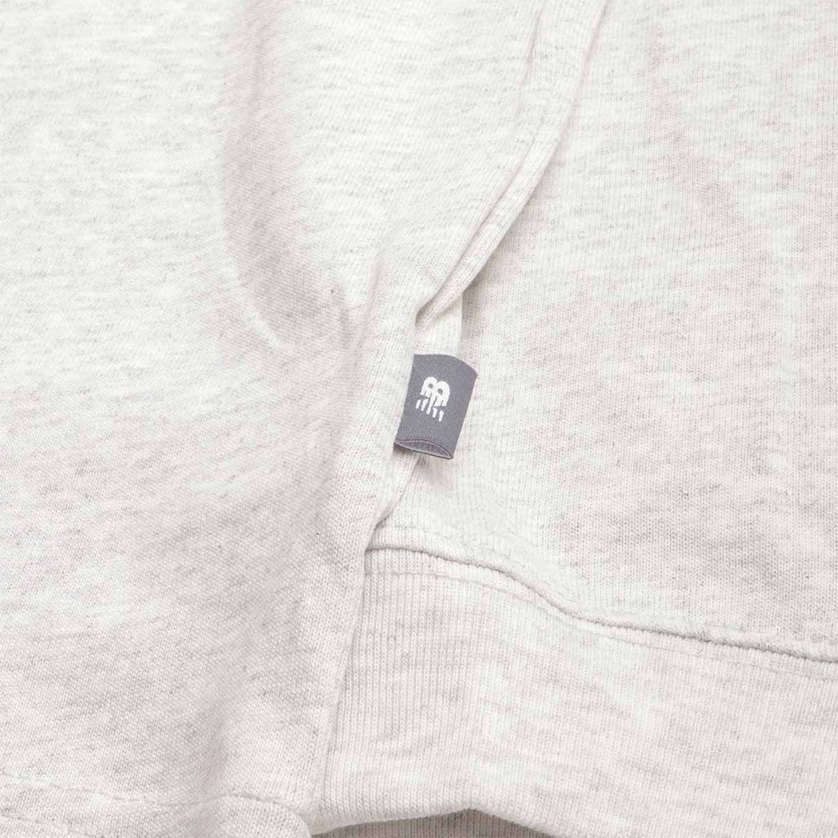 New Balance Athletics Classic Long Sleeve T-Shirt, Ash Heather, Detail Shot 6
