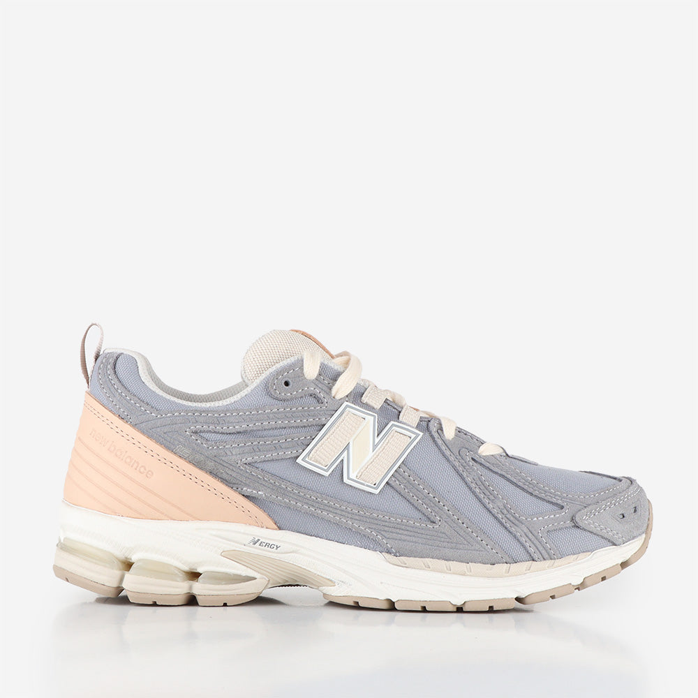 New Balance M1906FA Shoes, Slate Grey, Detail Shot 1