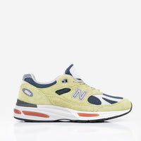 New Balance Made in UK 991v2 Grape Sorbet Shoes