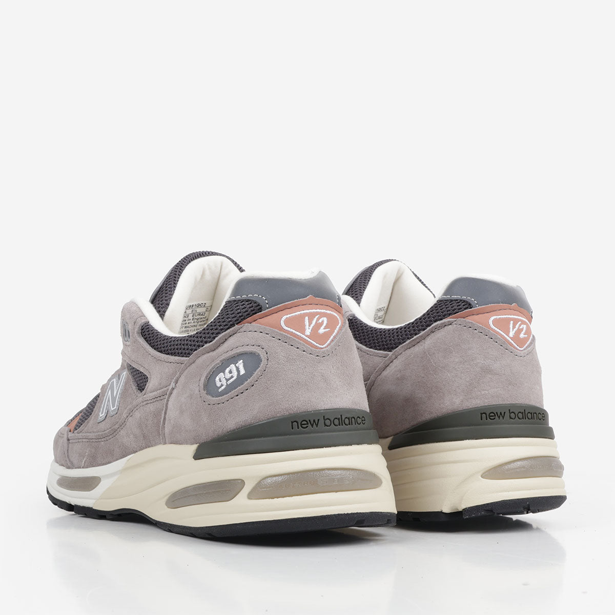 main New Balance Made In UK 991v2 Shoes, Elephant Skin Cork Dark Gull Grey, Detail Shot 3