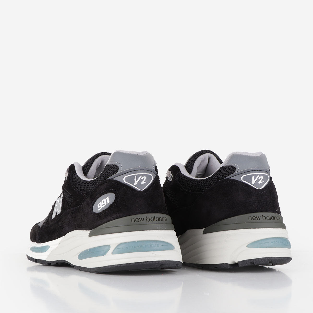New Balance U991BK2 Shoes, Black/Smoked Pearl/Silver, Detail Shot 3
