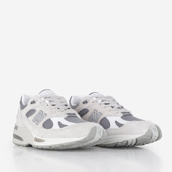 thumbnail New Balance U991LG2 Shoes, Nimbus Cloud/Cool Grey 7 c/Silver, Detail Shot 2