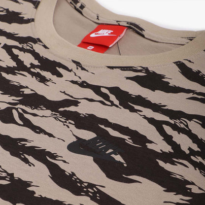 Nike Sportswear Vaporwave Swoosh T-shirt, Khaki Black Black, Detail Shot 2