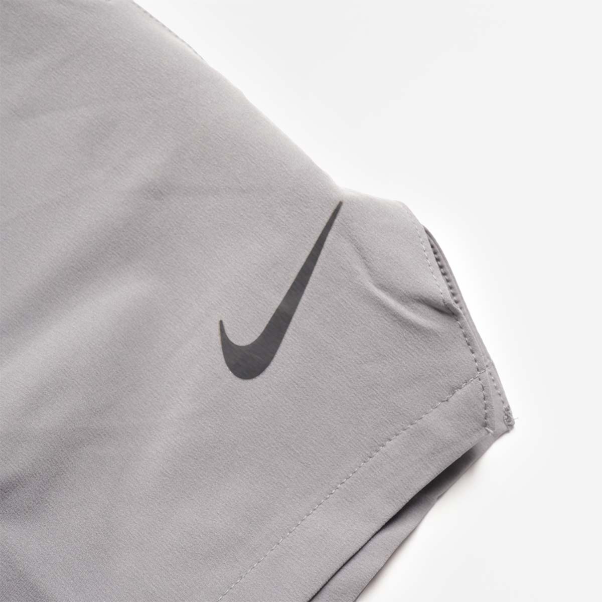 main Nike Swim Contend Essential 5" Volley Shorts, Cool Grey, Detail Shot 4