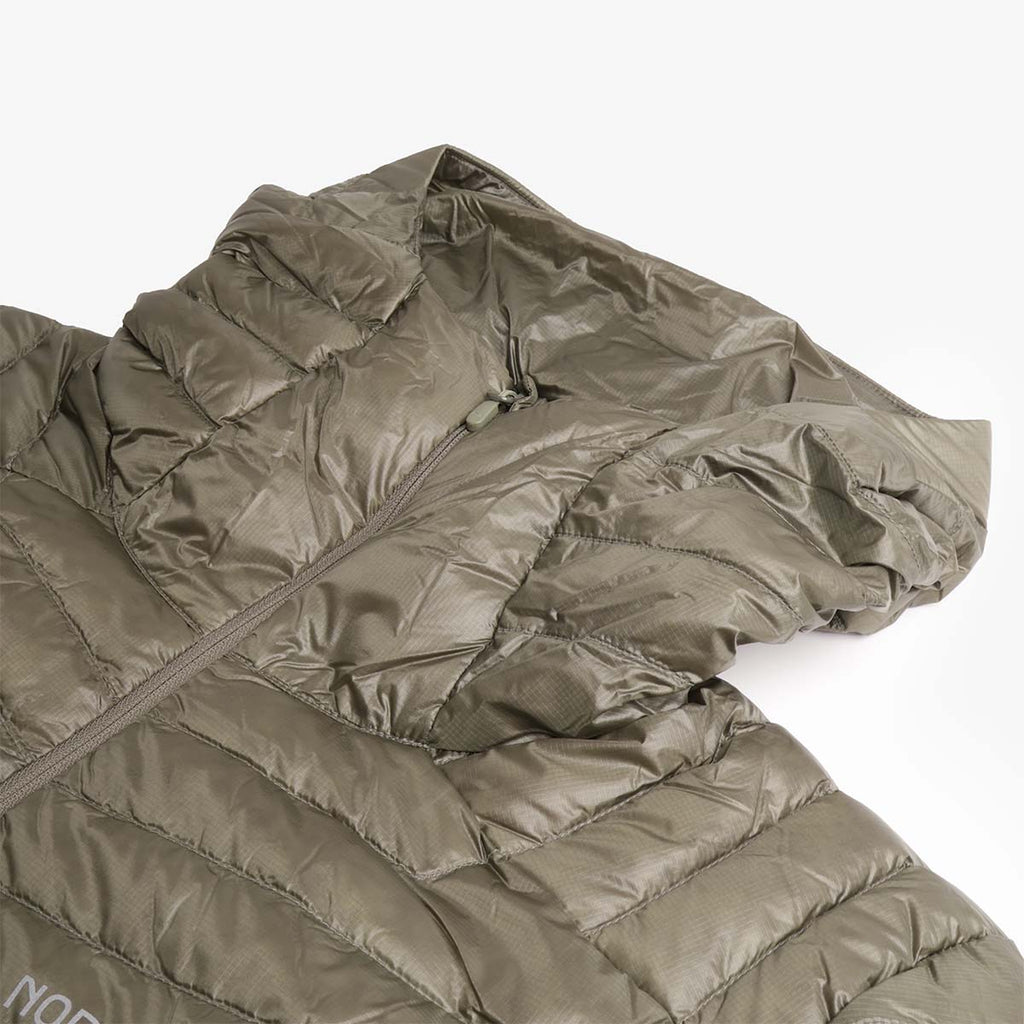 Collar and zip detail on Norrona Down800 light jacket