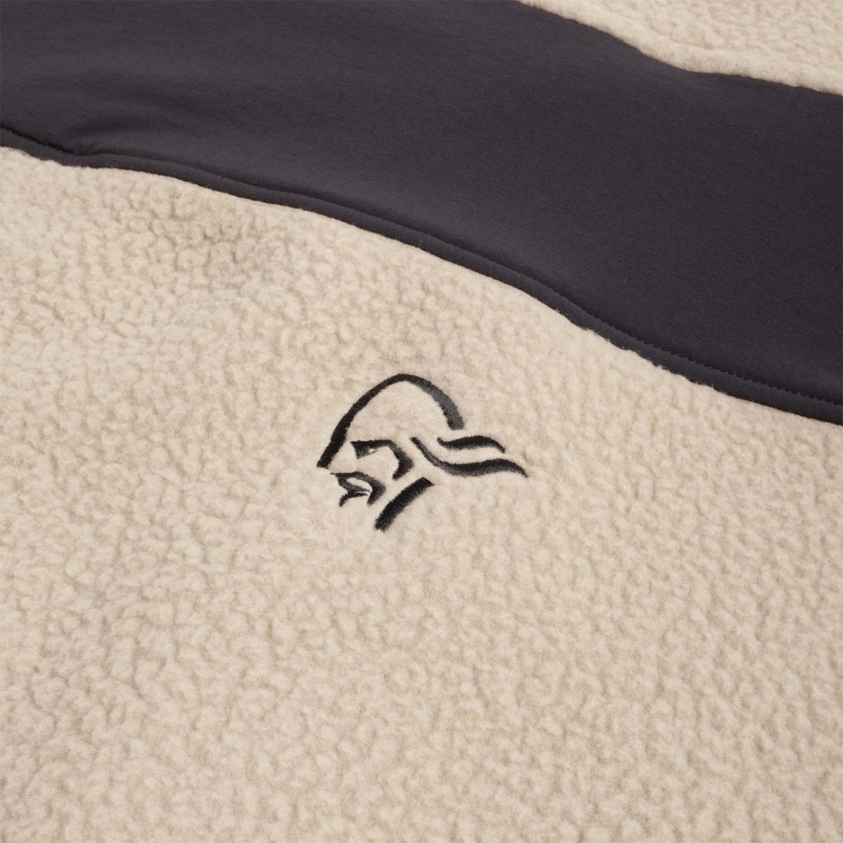 Norrona Trollveggen Warm3 Vest, Winter Twig, Detail Shot 5