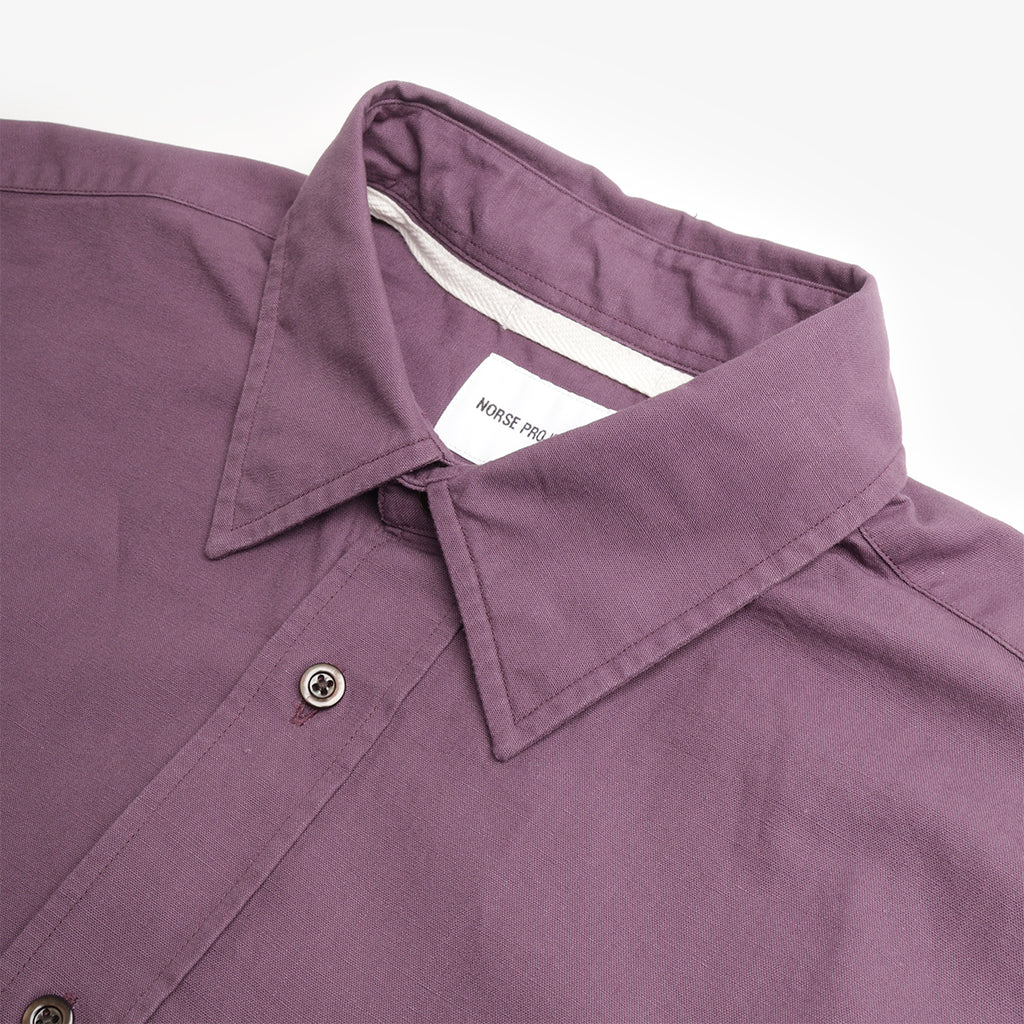 Norse Projects Kongshoved Cotton Faded Pigment Dyed Relaxed Shirt, Vintage Violet, Detail Shot 3