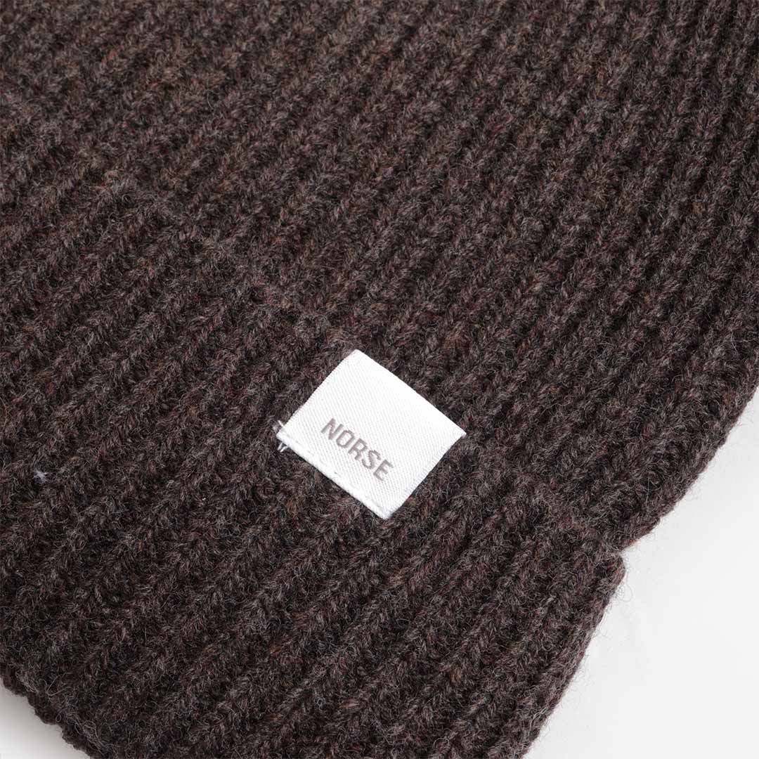main Norse Projects Standard Merino Lambswool Beanie, Heathland Brown, Detail Shot 3