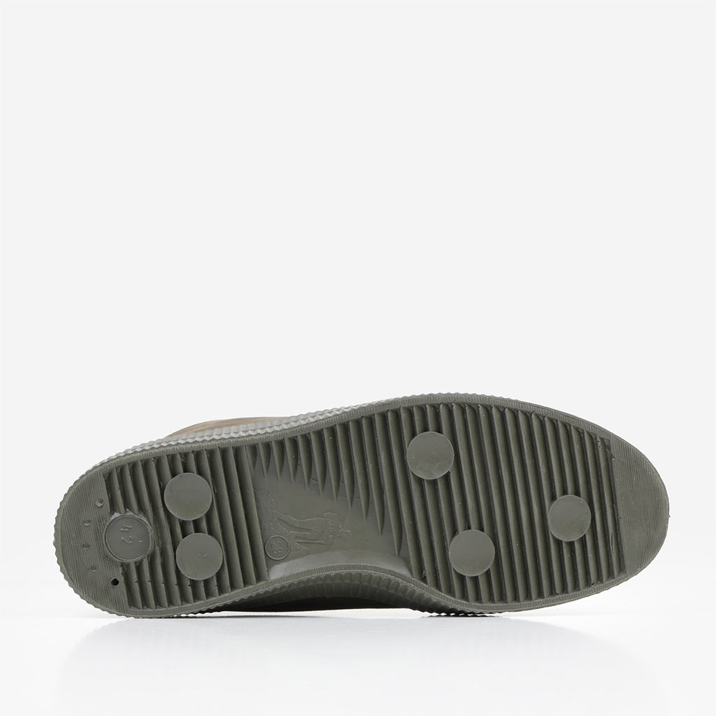 Novesta Star Dribble Wax Shoes