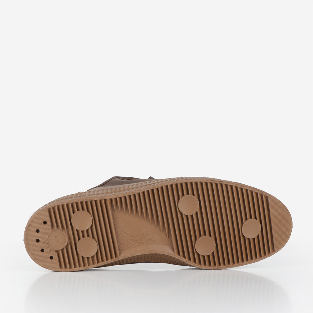 Novesta Star Master Wax Cotton Shoes, Dark Brown, Detail Shot 4