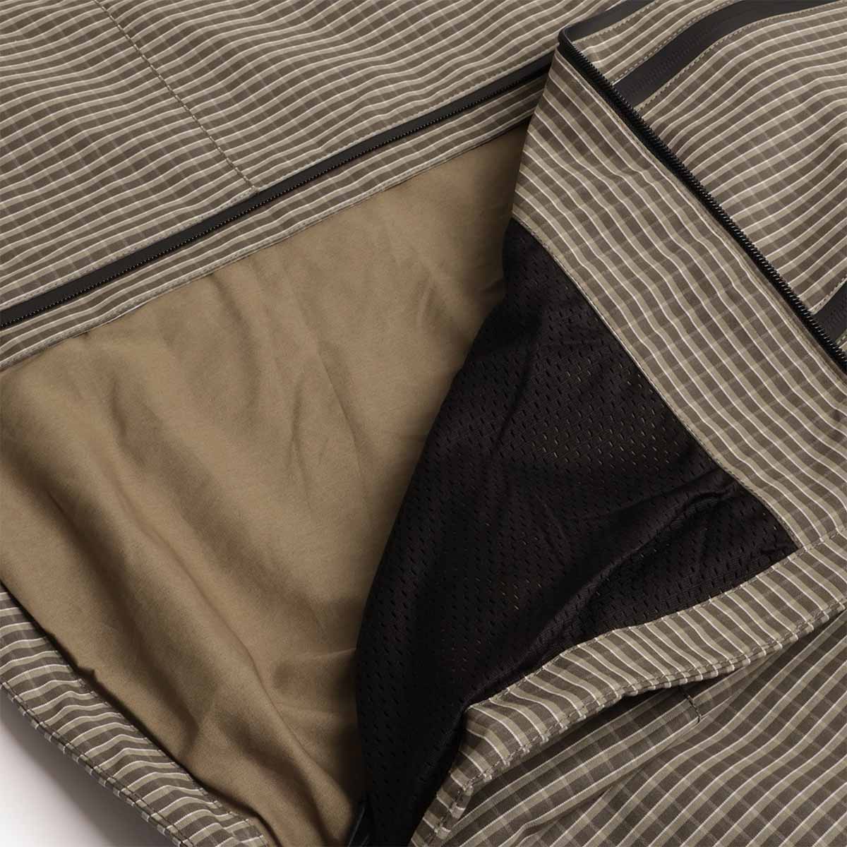Interior lining detail, green check Obsidian jacket