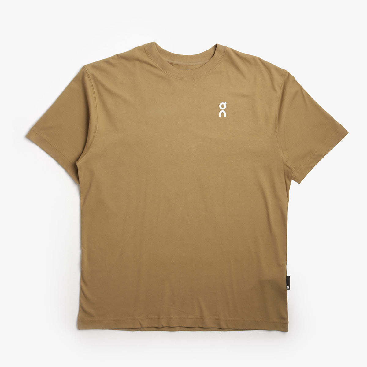 ON Club T-Shirt, Nutmeg, Detail Shot 1