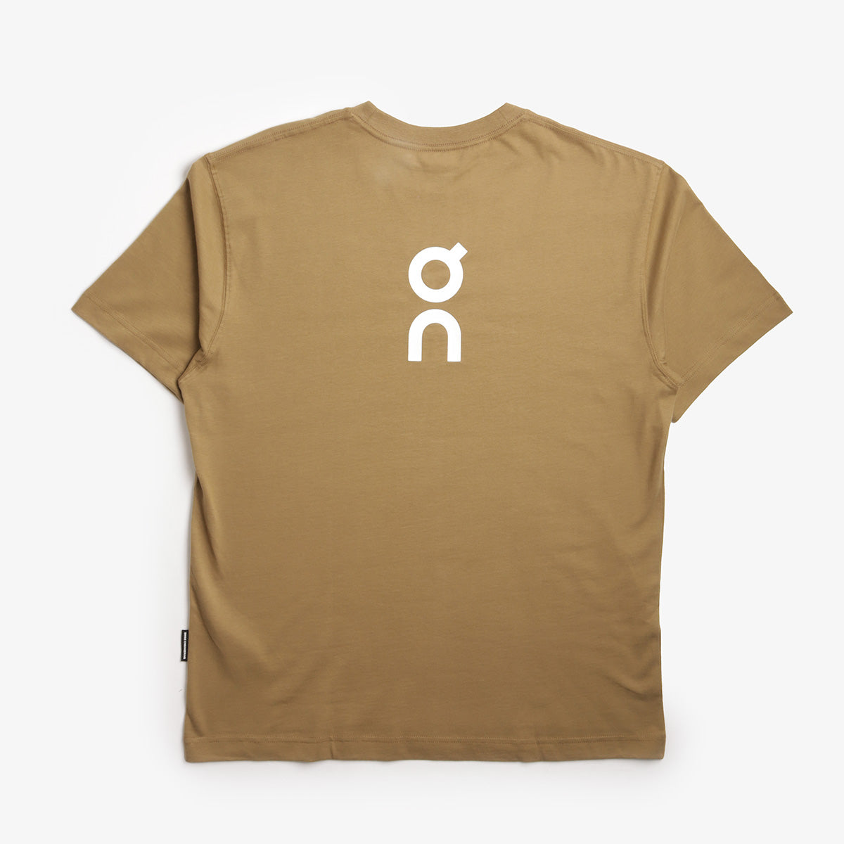 main ON Club T-Shirt, Nutmeg, Detail Shot 2