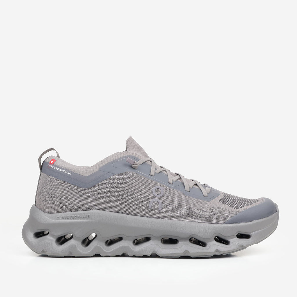ON Running Cloudtilt Moon Shoes