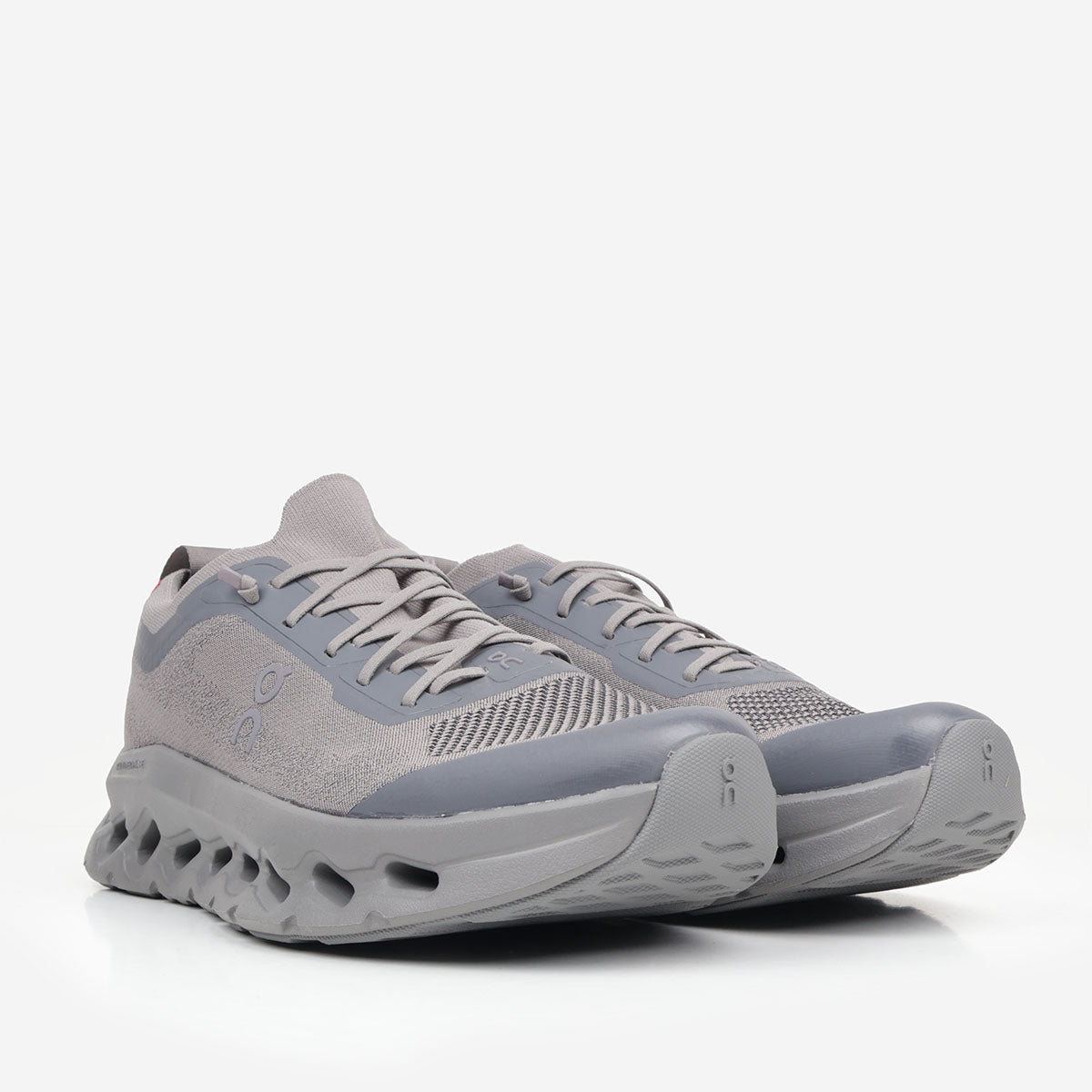 ON Running Cloudtilt Moon Shoes