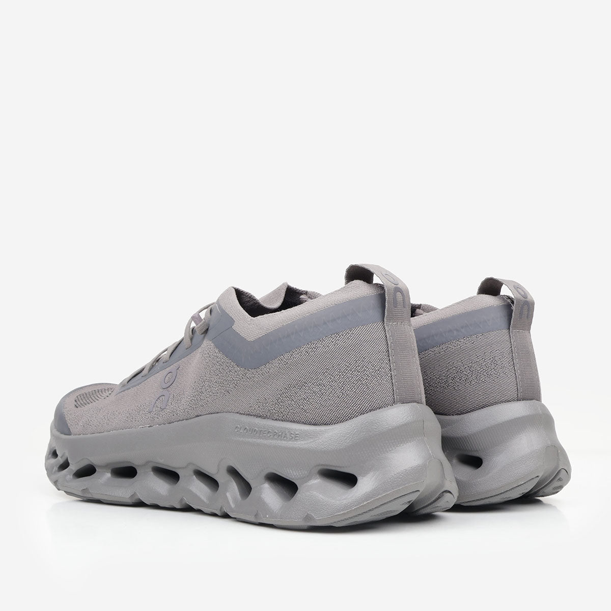 ON Running Cloudtilt Moon Shoes