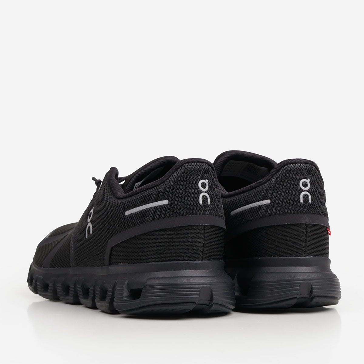 ON Cloud 6 Shoes - Black/Black – Urban Industry