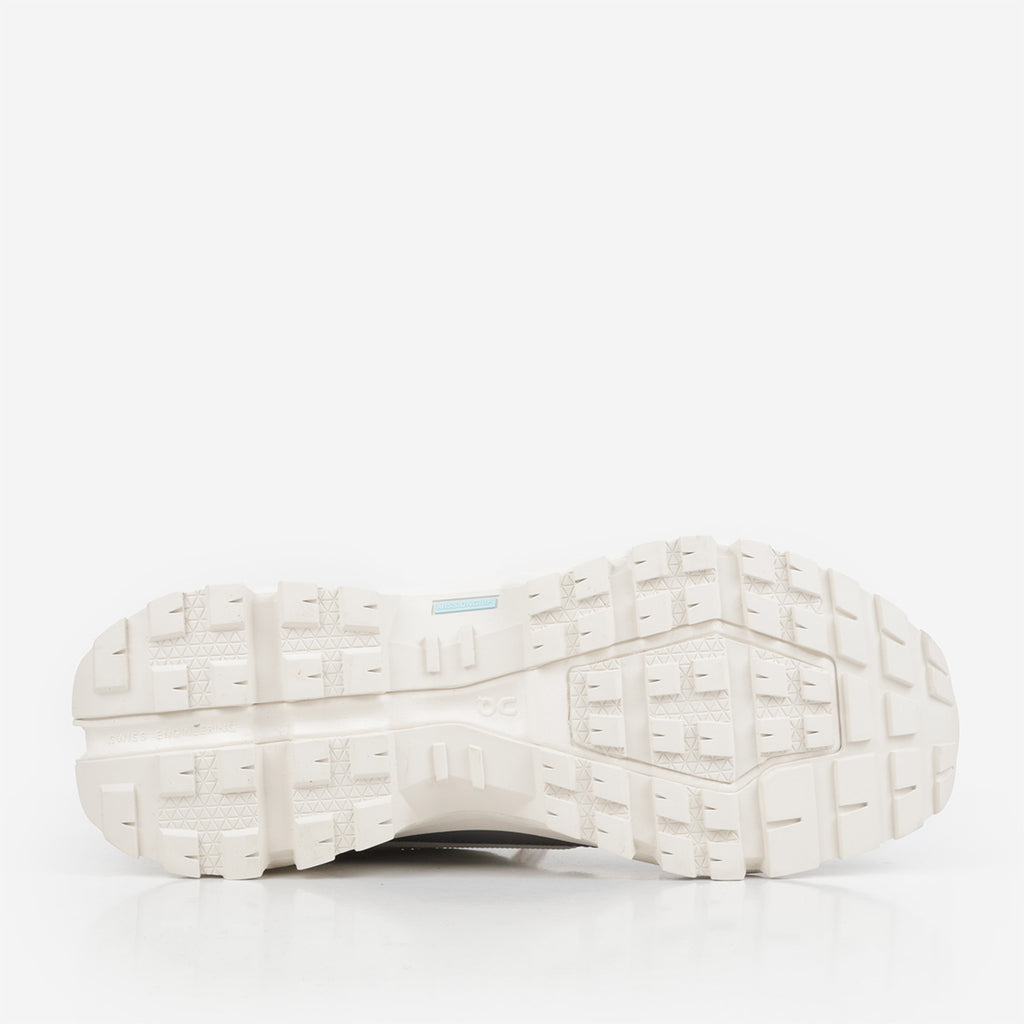 ON Cloudrock Low Waterproof Shoes, Ivory Ivory, Detail Shot 4