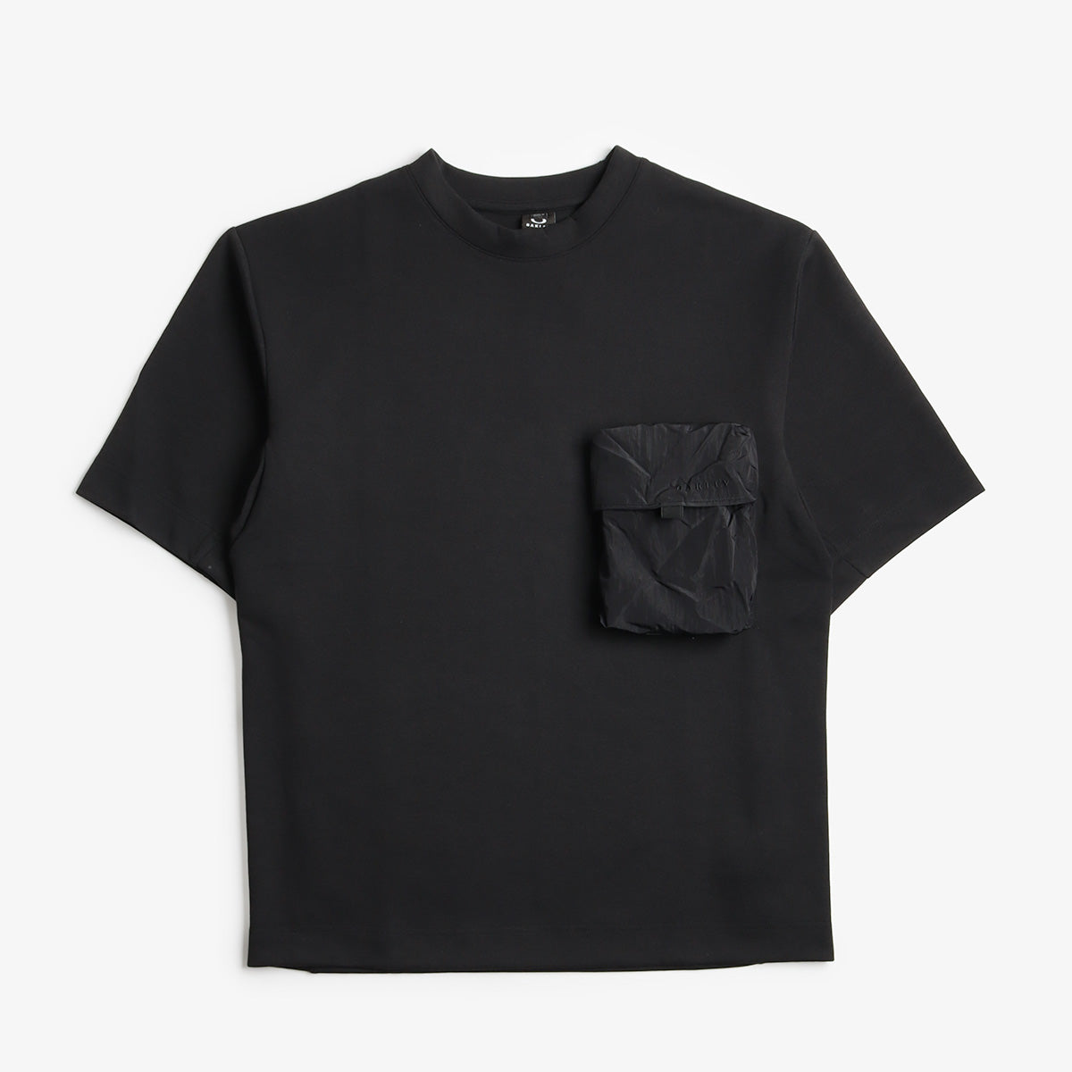 Oakley Reserve Pocket T-Shirt, Blackout, Detail Shot 1