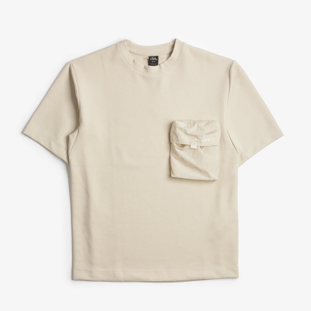 Oakley Reserve Pocket T-Shirt, Mist, Detail Shot 1
